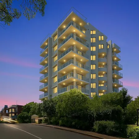 Hotel Diana South Brisbane-2